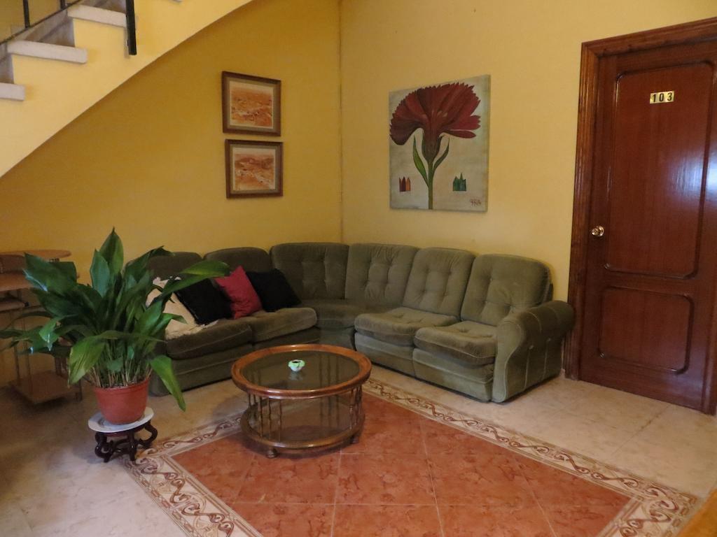 Hostal Restaurante Reina El Tejar Kültér fotó